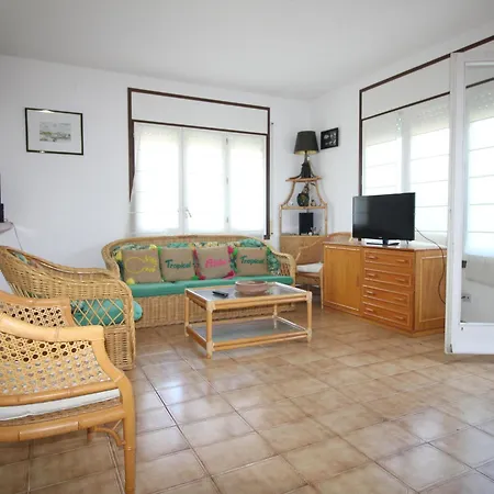 Cap Ras V 1-1 Con Vistas Al Mar, A Tan Solo 50m De La Playa. - Es-228-164 Apartment Llanca